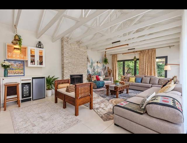 4 BEDROOM PROPERTY TO RENT IN FOURWAYS GARDENS